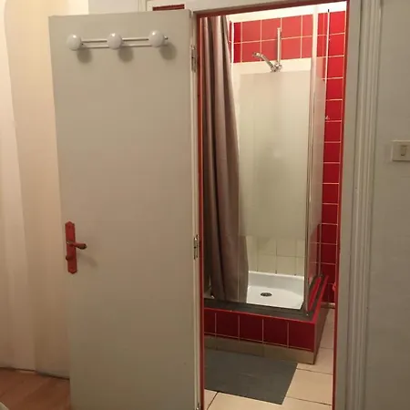 아파트 Sympa Centre